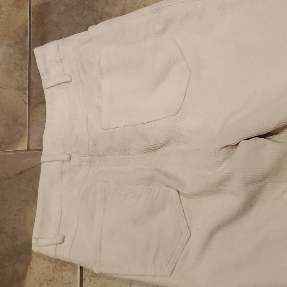 Forever 21 corduroy pants. White - Picture 6 of 6